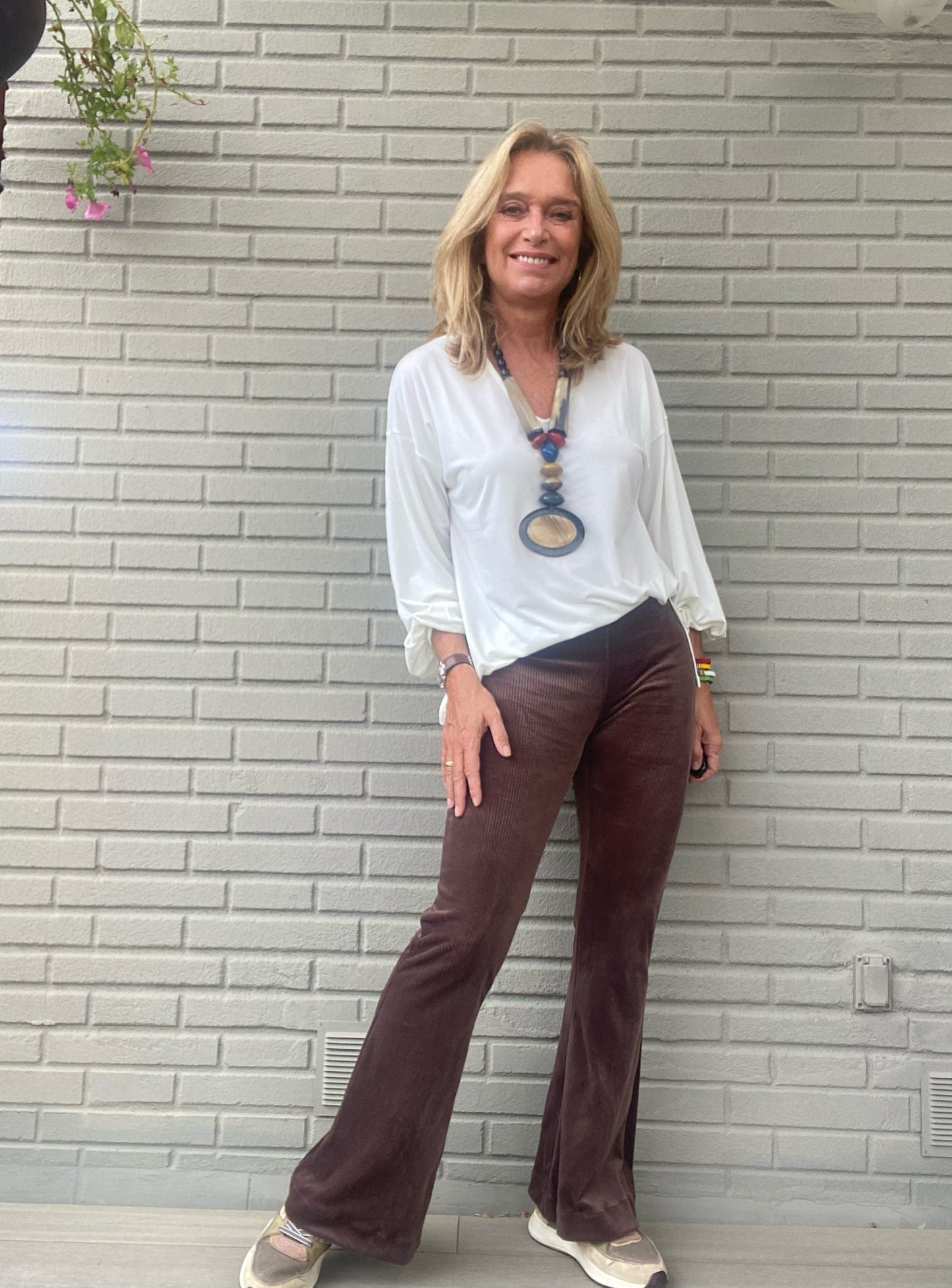PANTALÓN CAMPANA PANA OI24
