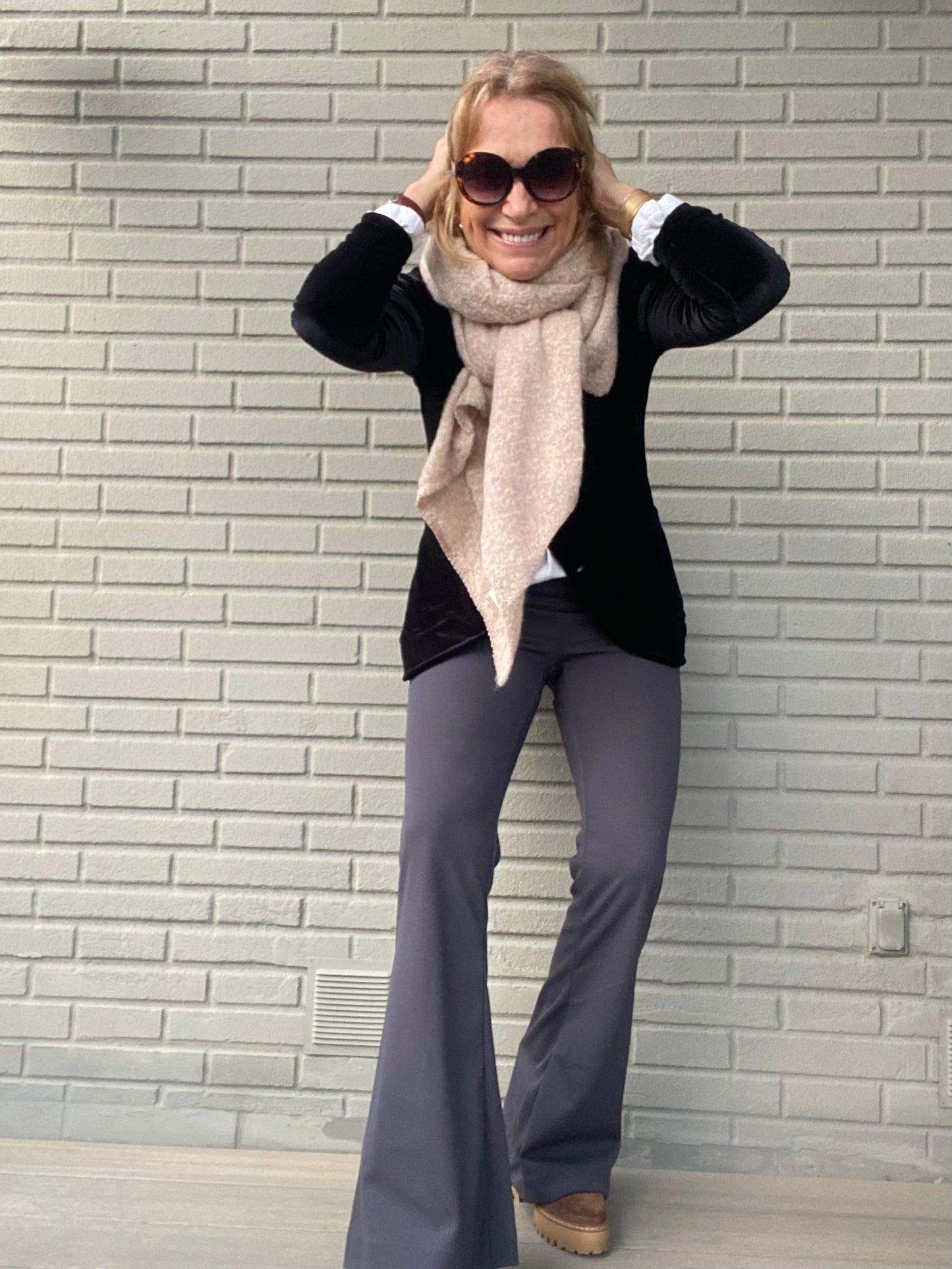 PANTALÓN CAMPANA CREPE NEO OI24