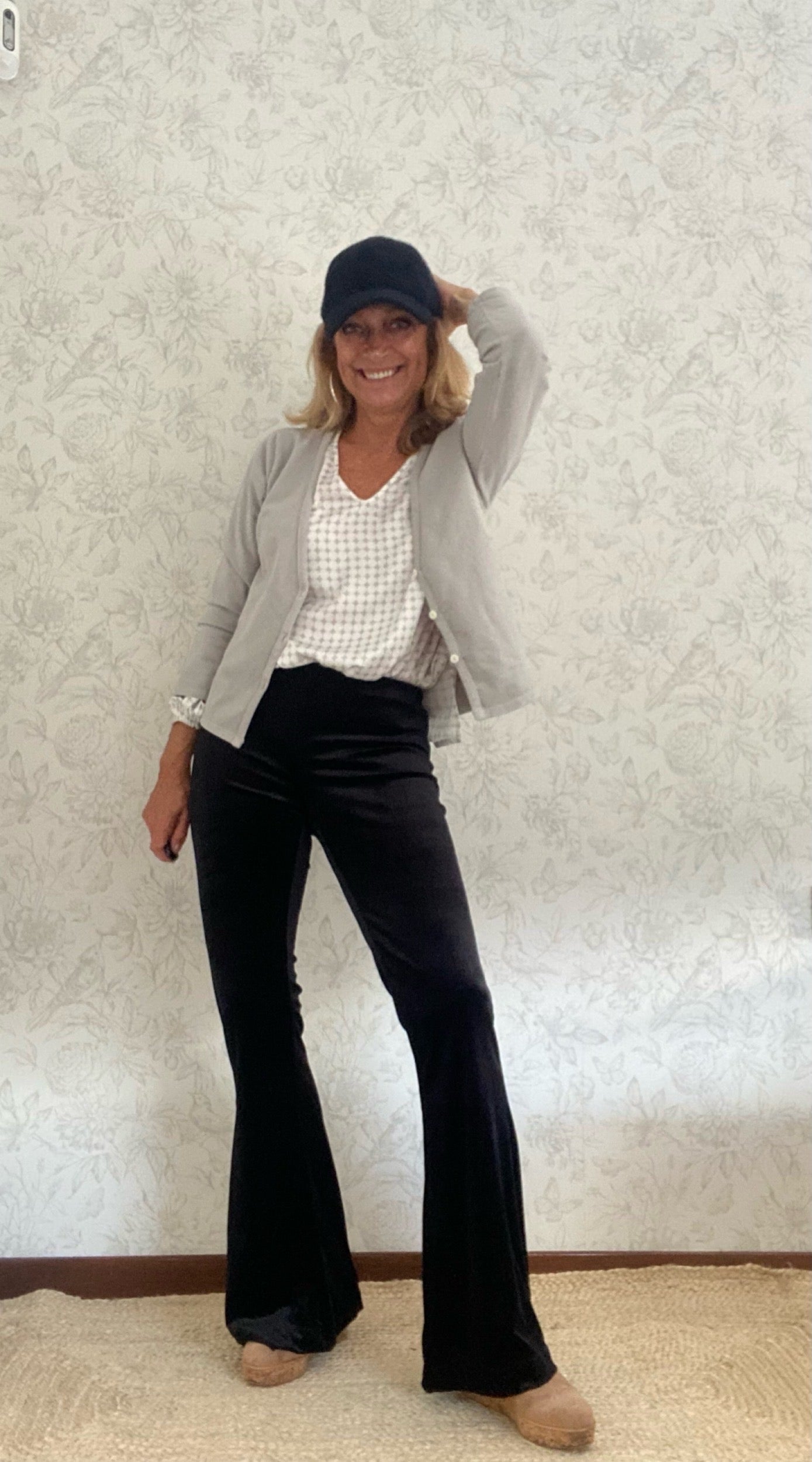 PANTALÓN VELVET CAMPANA OI23